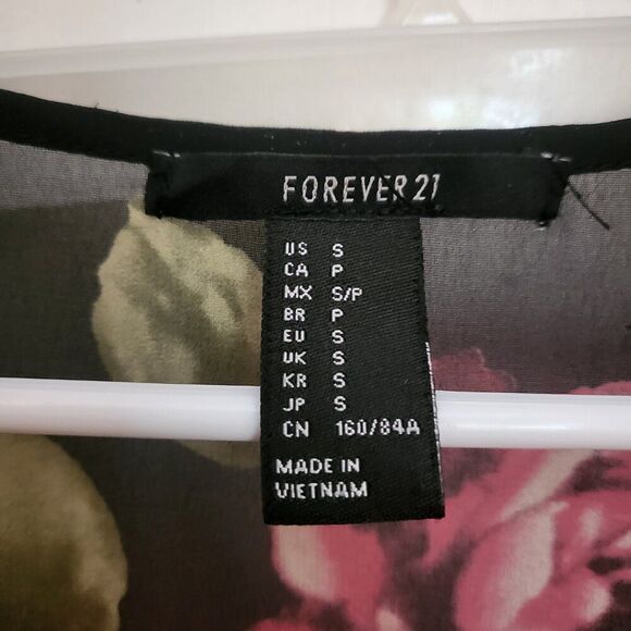 FOREVER 21 Floral Kimono Coverup - Picture 4 of 7